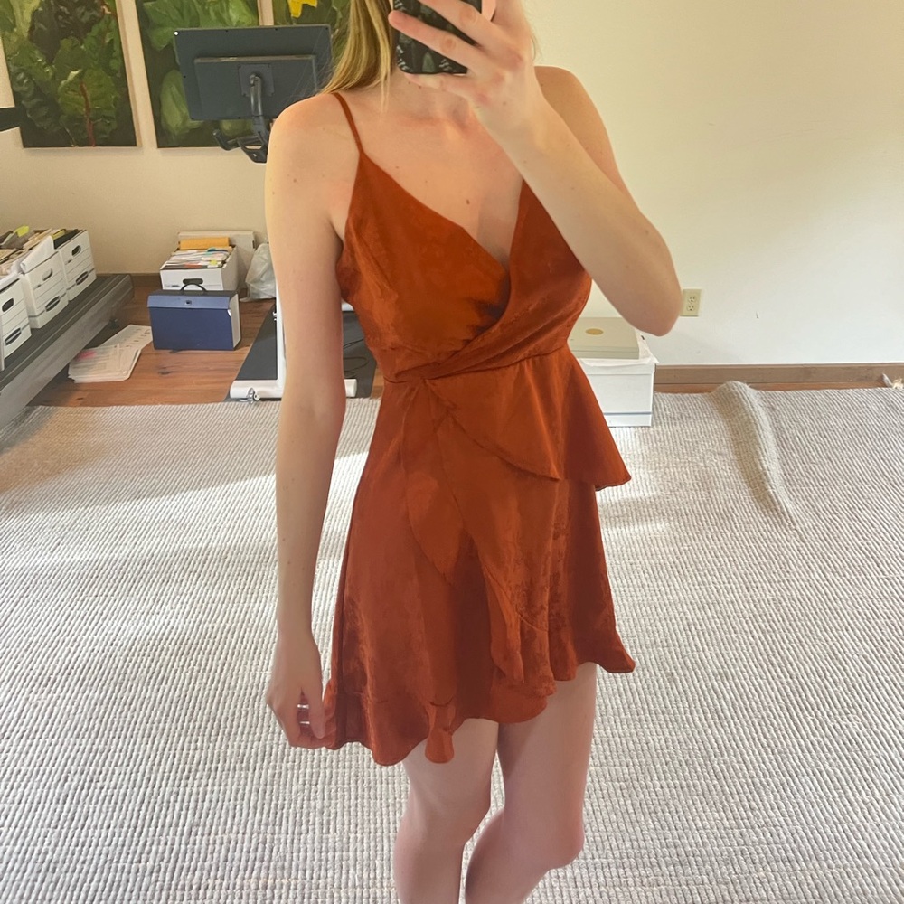 Fowy burnt orange satin dress